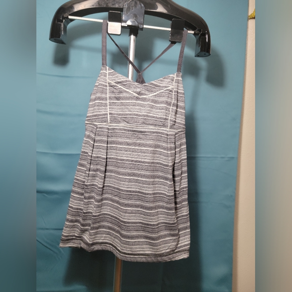 Tank top - Picture 3 of 5